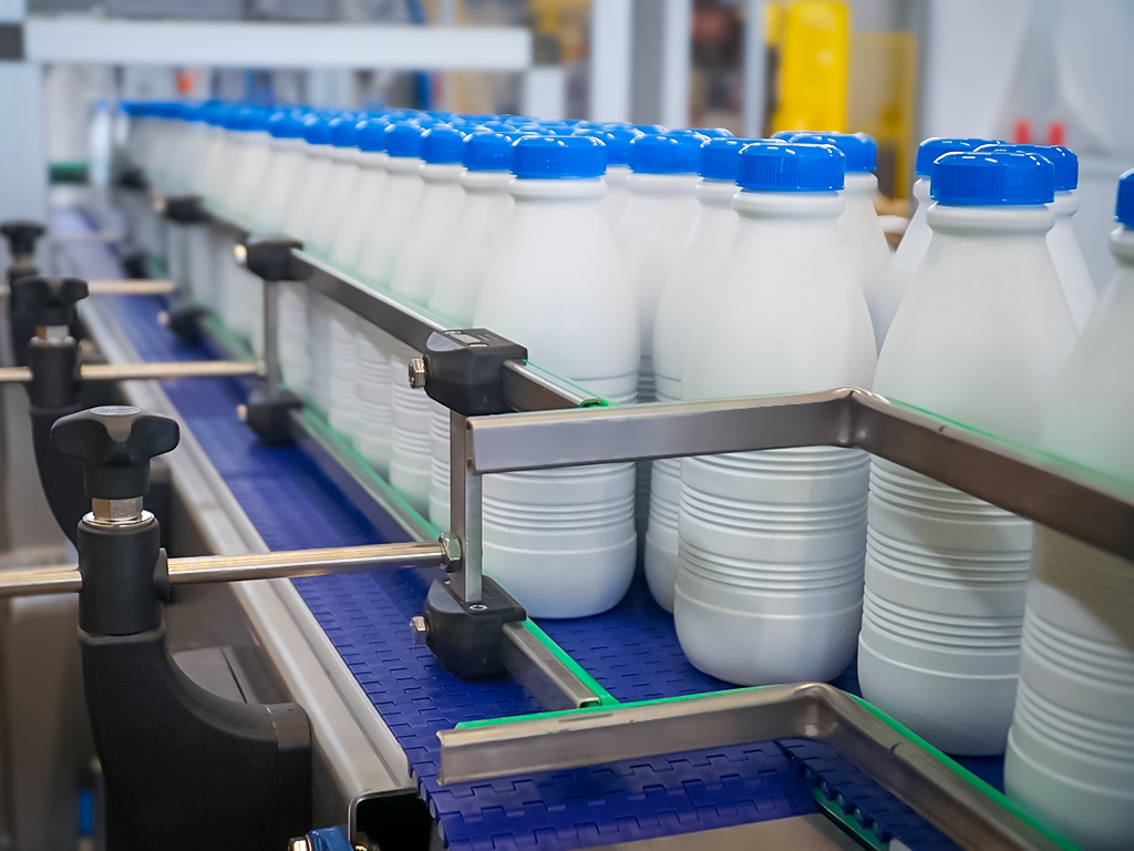 T.001605_1_1024x768 Incartonatrice automatica bottiglie di latte in HDPE